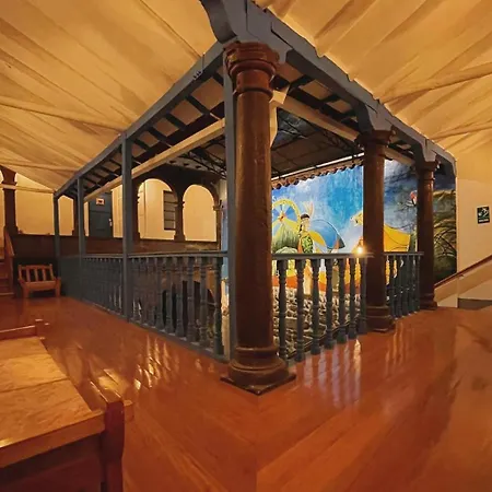 Rojas Plaza Boutique Hotel